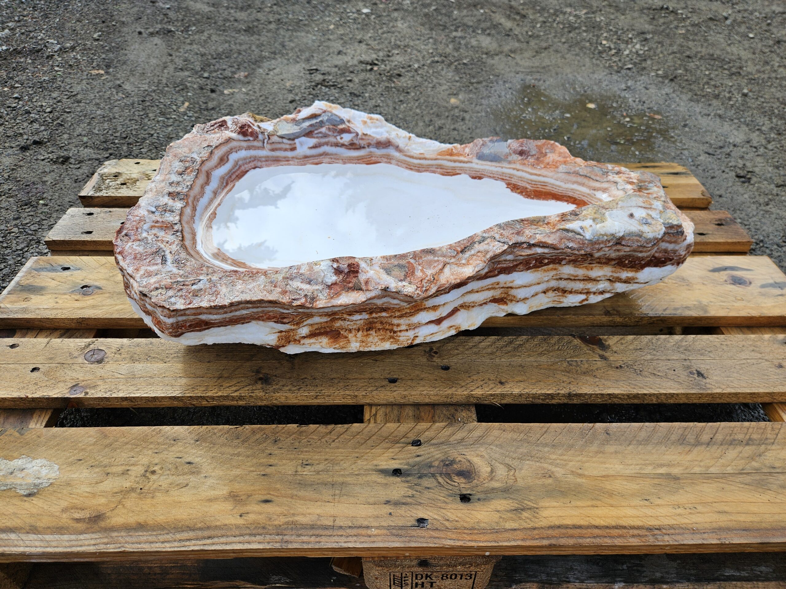 Red and white natural onyx basin